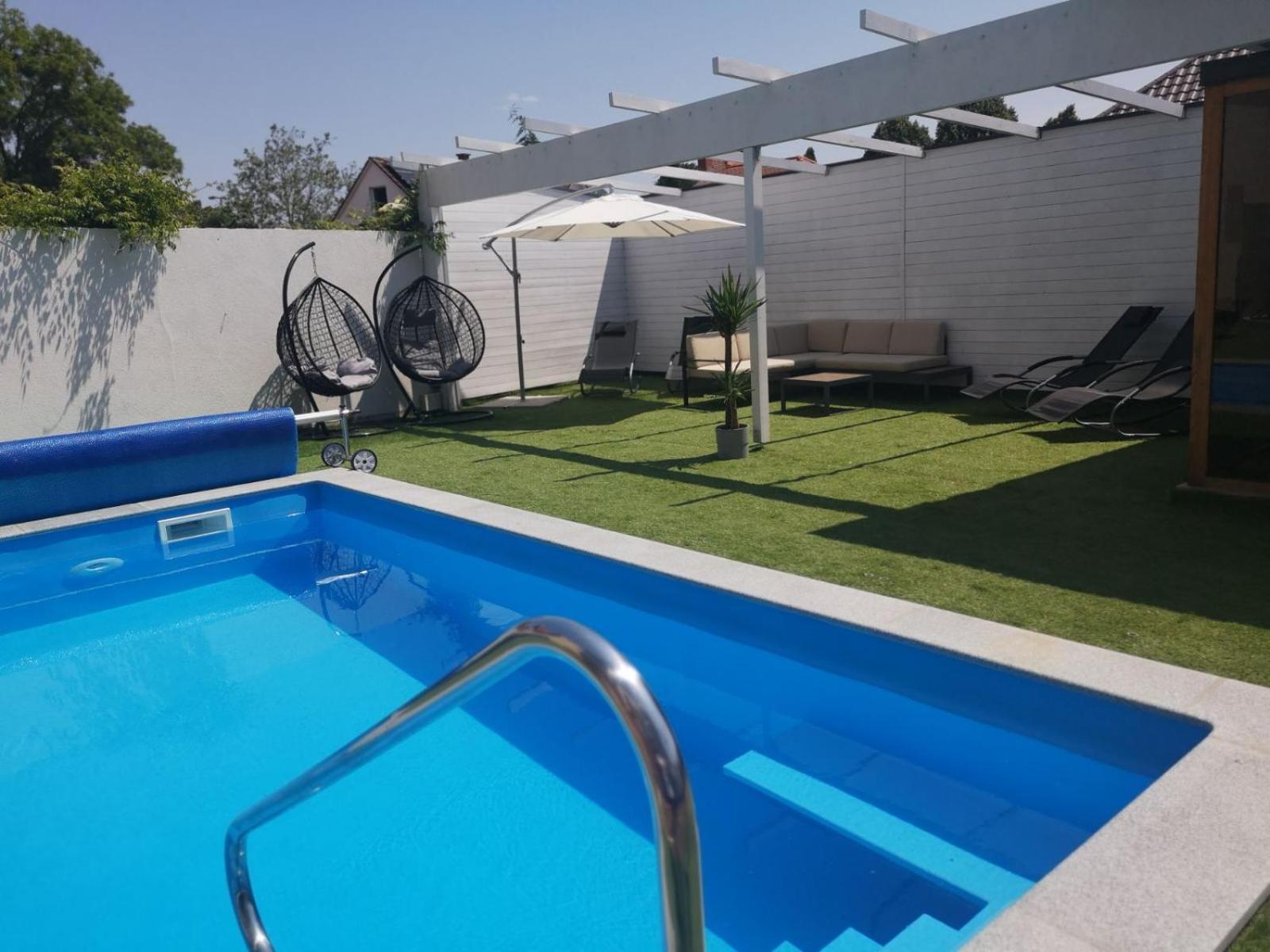 Tahiti Resort Apartments Hajdúszoboszló Eksteriør bilde